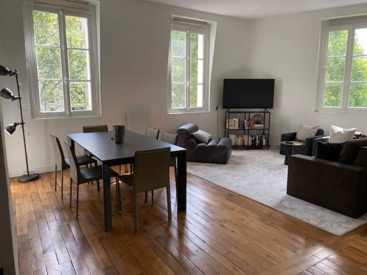 Appartement 3 Chambres Paris 7E Экстерьер фото